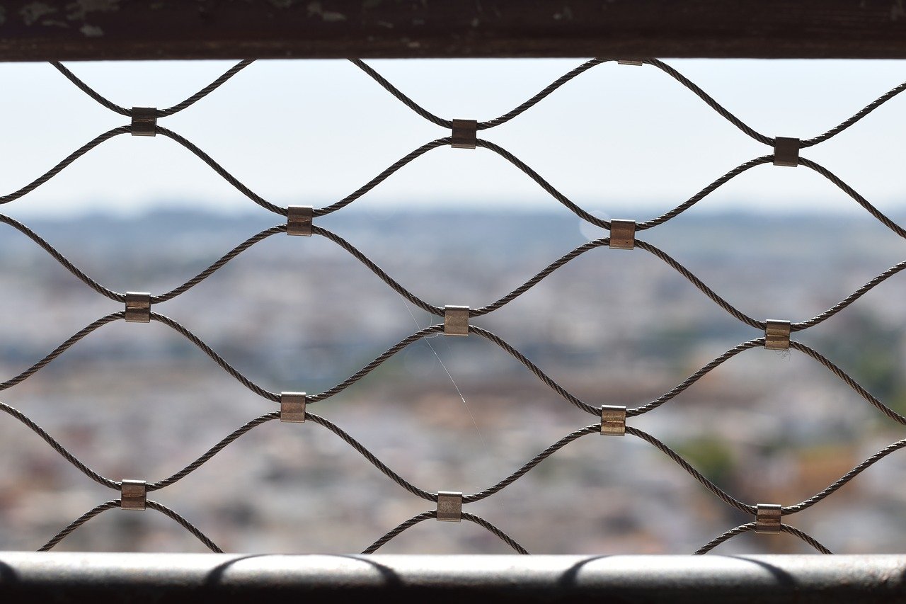 婚姻与亲情：香烟通过一个“非吸烟”家庭的故事